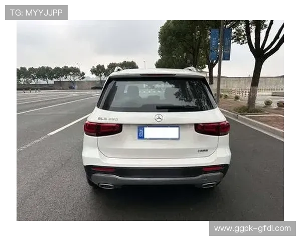 奔驰在线娱乐如何提升驾驶乐趣，智能娱乐系统带来全新体验